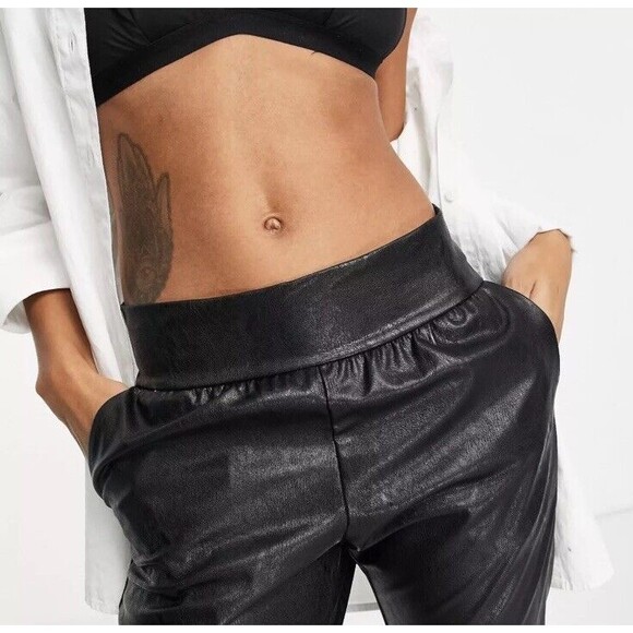 Commando Joggers Womens Small Faux Vegan Leather Pull On Pants Black Pockets - Picture 10 of 10